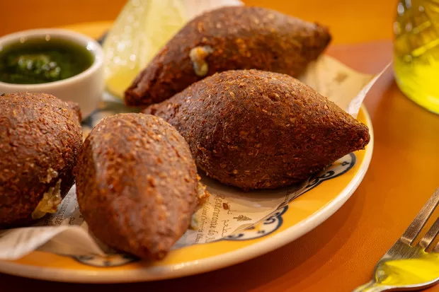 Kibe frito ( Recheado de Carne) 2 und